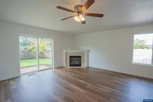36 E Jadon Dr, Lebanon, OR 97355 - Photo 13