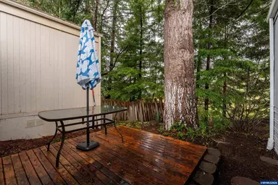 502 N 8th #17 St, Philomath, OR 97370 - Photo 19