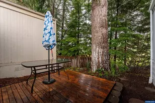502 N 8th #17 St, Philomath, OR 97370 - Photo 19