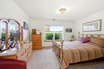 347 NE Fircrest Pl, McMinnville, OR 97128 - Photo 15
