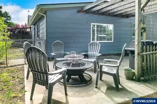 375 N 6th St, Harrisburg, OR 97446 - Photo 39