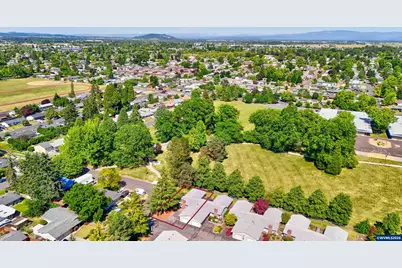 636 30th Av SE, Albany, OR 97322 - Photo 37