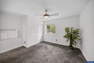 928 Trust Ln SE, Salem, OR 97306 - Photo 19