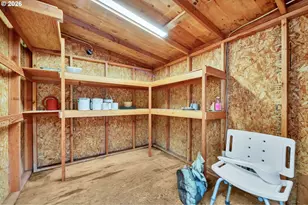 1800 Lakewood Ct, Eugene, OR 97402 - Photo 25