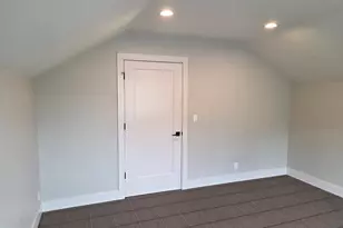3346 Zane Ln, Eugene, OR 97404 - Photo 9