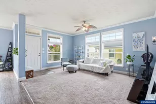 1000 S McKern Ct, Newberg, OR 97132 - Photo 9