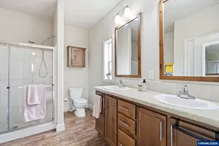 1000 S McKern Ct, Newberg, OR 97132 - Photo 17