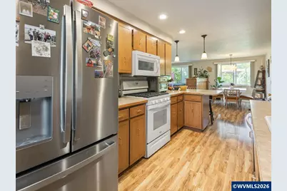 2250 NW Highland Dr, Corvallis, OR 97330 - Photo 9