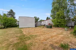 570 N 10th Av, Cornelius, OR 97113 - Photo 17