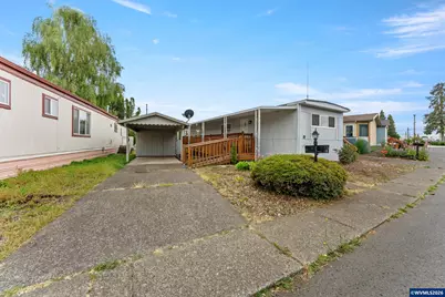 570 N 10th Av #6, Cornelius, OR 97113 - Photo 1