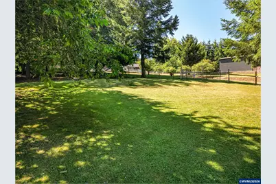 30202 Townsend Rd, Lebanon, OR 97355 - Photo 25