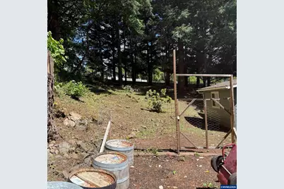 30202 Townsend Rd, Lebanon, OR 97355 - Photo 31