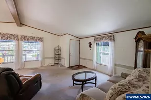1905 Waverly #19 Dr SE, Albany, OR 97322 - Photo 11