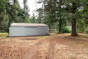 15925 Oakridge Ln NE, Silverton, OR 97381 - Photo 13
