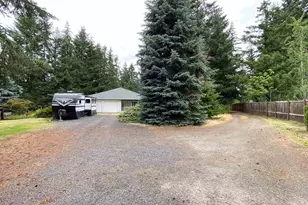15925 Oakridge Ln NE, Silverton, OR 97381 - Photo 11