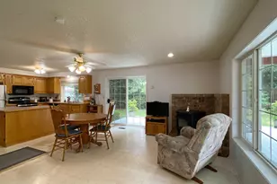 15925 Oakridge Ln NE, Silverton, OR 97381 - Photo 17