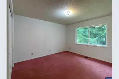 15925 Oakridge Ln NE, Silverton, OR 97381 - Photo 35