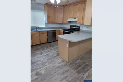 730 Burton St, Harrisburg, OR 97446 - Photo 9