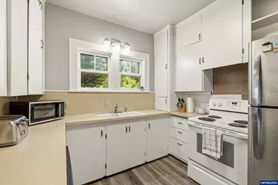 622 NW 29th St, Corvallis, OR 97330 - Photo 13