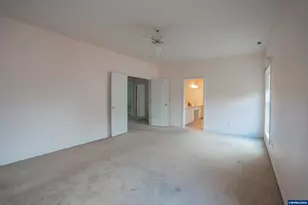 489 Zion Dr S, Monmouth, OR 97361 - Photo 15