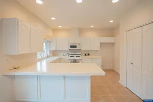 489 Zion Dr S, Monmouth, OR 97361 - Photo 3