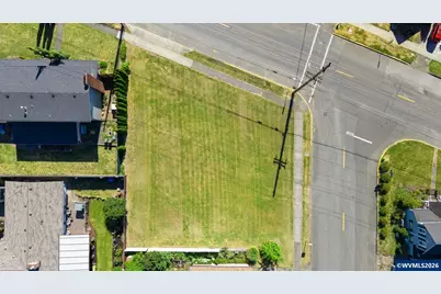 510 N Main St, Mount Angel, OR 97362 - Photo 11