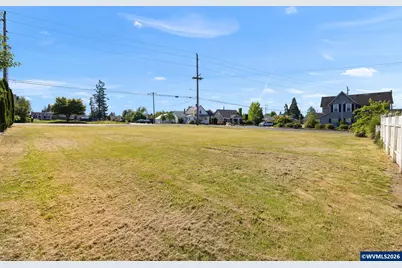 510 N Main St, Mount Angel, OR 97362 - Photo 7