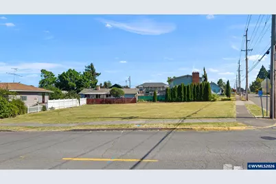 510 N Main St, Mount Angel, OR 97362 - Photo 5