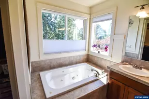 1664 Olympia Ct NW, Salem, OR 97304 - Photo 27