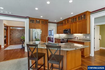 2052 Chapman Hill Dr NW, Salem, OR 97304 - Photo 27