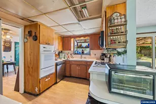 3827 Pine St SE, Albany, OR 97322 - Photo 5
