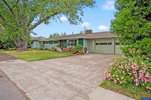 2595 Wooddale Ave NE, Salem, OR 97301 - Photo 3