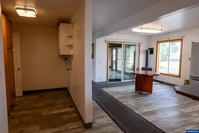 1590 W 2nd St, Halsey, OR 97348 - Photo 17