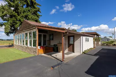 1590 W 2nd St, Halsey, OR 97348 - Photo 5