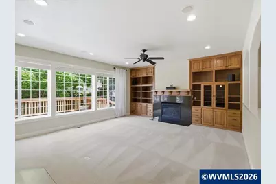 5810 Pikes Pass St SE, Salem, OR 97306 - Photo 13