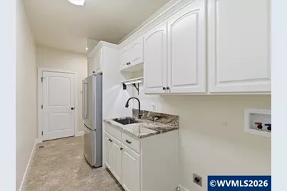 5810 Pikes Pass St SE, Salem, OR 97306 - Photo 35