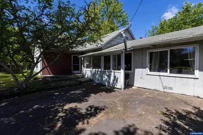 1715 College St, Philomath, OR 97370 - Photo 3