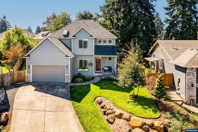 207 Sweden Cir, Silverton, OR 97381 - Photo 1