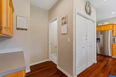 207 Sweden Cir, Silverton, OR 97381 - Photo 19