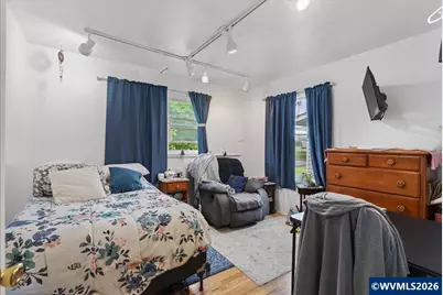 1300 Vine St SW, Albany, OR 97321 - Photo 9