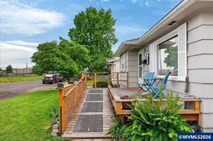 1300 Vine St SW, Albany, OR 97321 - Photo 3