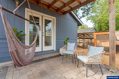 209 E North St, Newberg, OR 97132 - Photo 27