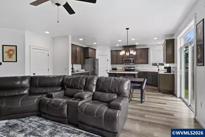 450 SW Mill St, Dallas, OR 97338 - Photo 9