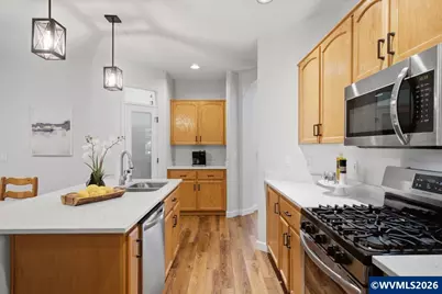 5923 Mission Hills St SE, Salem, OR 97306 - Photo 9