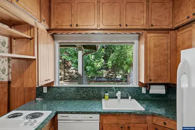 11874 Hazelgreen Rd NE, Silverton, OR 97381 - Photo 21