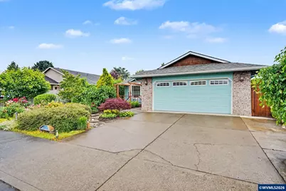4255 Great Plains Dr NE, Salem, OR 97305 - Photo 3