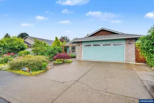 4255 Great Plains Dr NE, Salem, OR 97305 - Photo 3