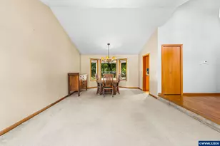 1987 Cunningham Ln S, Salem, OR 97302 - Photo 11