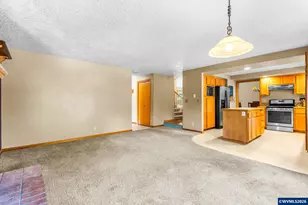 1987 Cunningham Ln S, Salem, OR 97302 - Photo 23