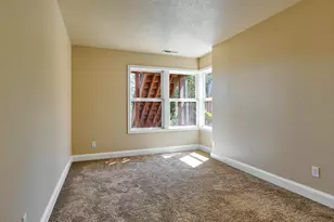 80 Sweden Cir, Silverton, OR 97381 - Photo 41